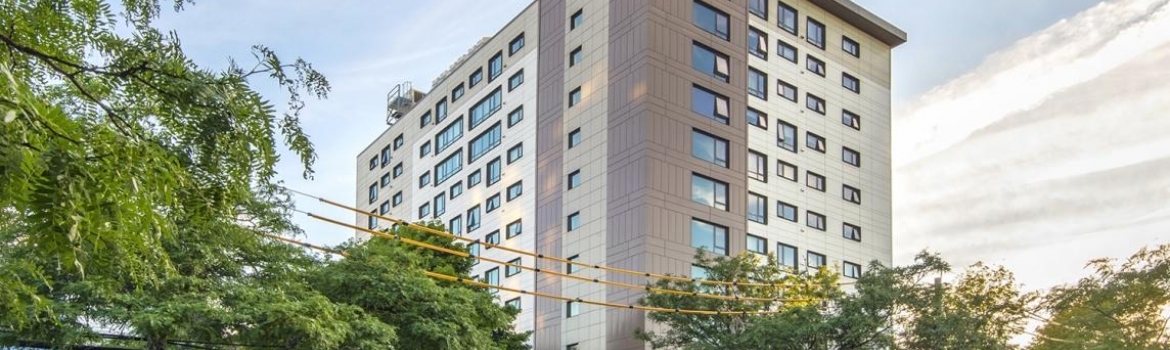 Cohen Residence ECO Cladding Subframing System with ACM Panel Rainscreen